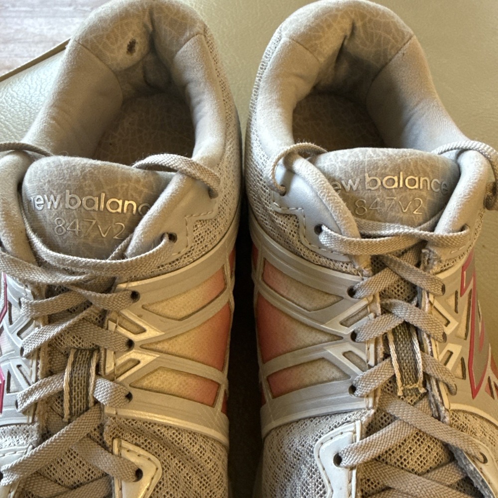 New Balance Women's 847v2 Walking Size 11 Athletic‎ Shoes Grey/Pink |WW847GR2| - Picture 7 of 15